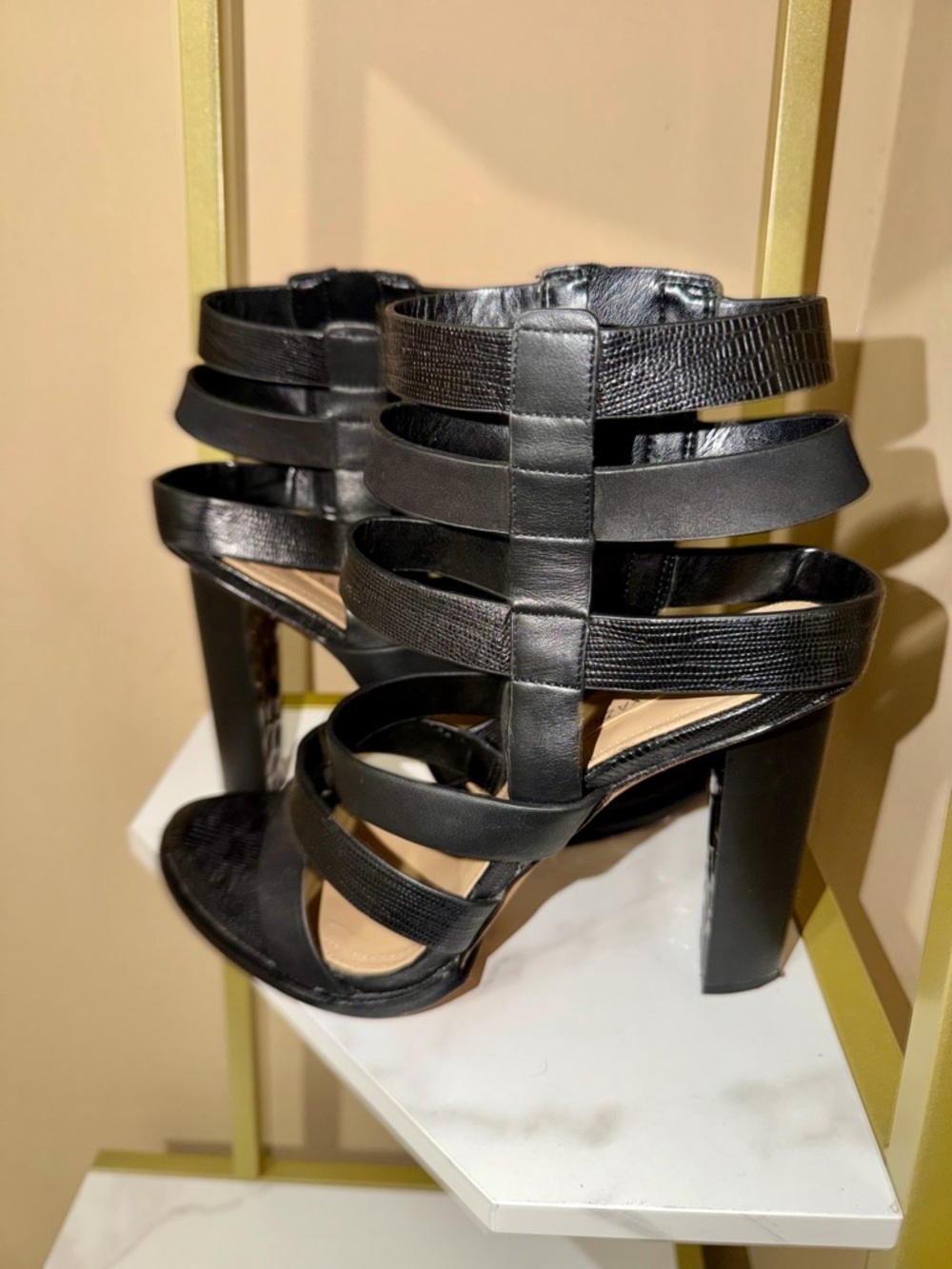 BCBGMAXAZRIA Vero Cuoio Black Strappy Block Heel Sandals Size 10